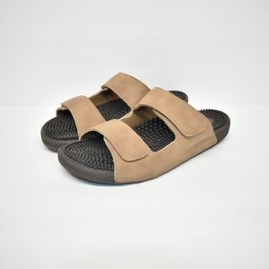 Kenkoh Massage Brown Sandals Slides Size 10